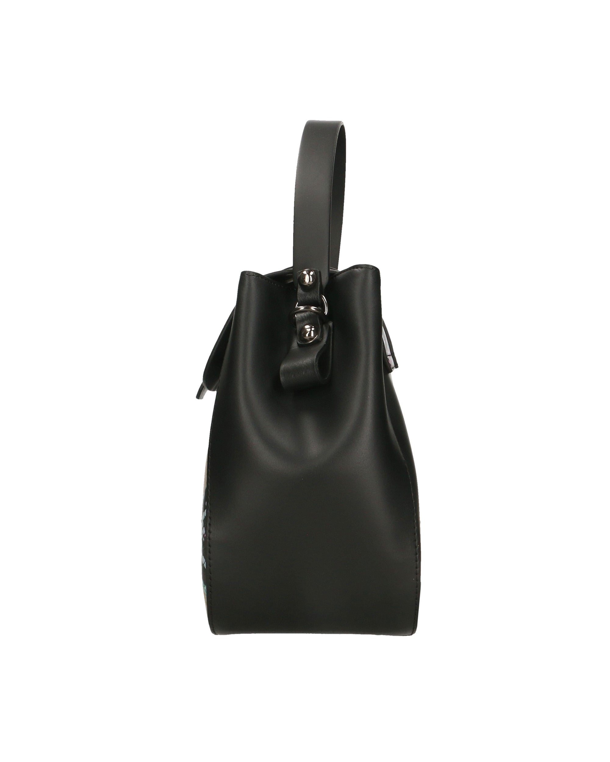 560164-NERO Chiara Ferretti